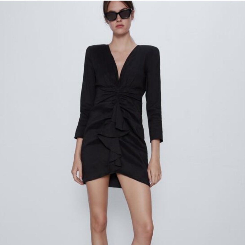Zara Sheath Mini Black Dress BLOGGERS FAVORITE